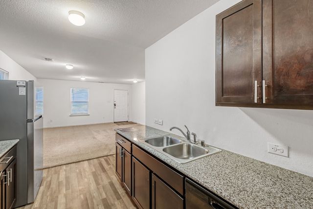 1881 Glenda Court, Pelican Bay, TX 76020