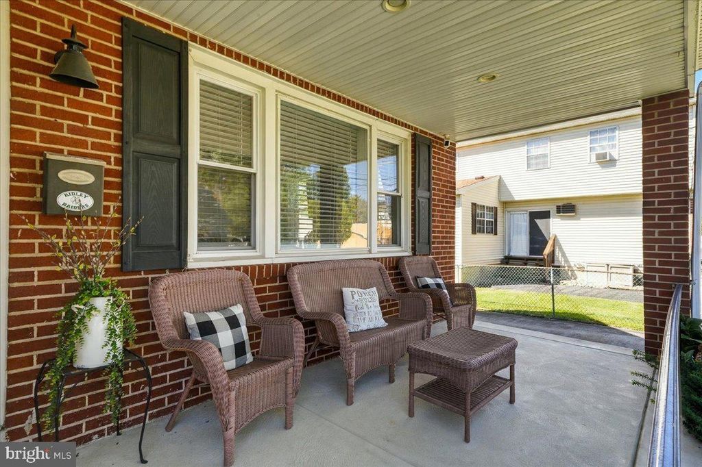 227 HAZEL AVE, FOLSOM, PA 19033 — photo 3