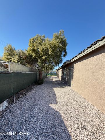 4205 N 16th Place, Tucson, AZ 85705