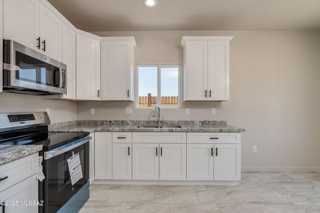 4205 N 16th Place, Tucson, AZ 85705