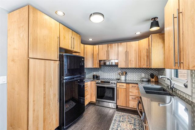 3445 Nimitz St, Eau Claire, WI 54701
