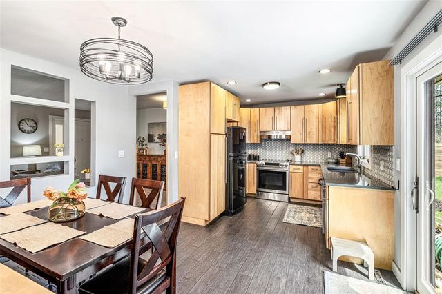 3445 Nimitz St, Eau Claire, WI 54701