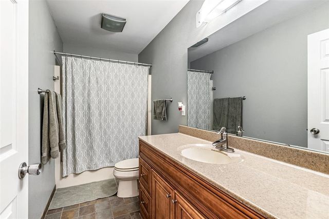 3445 Nimitz St, Eau Claire, WI 54701