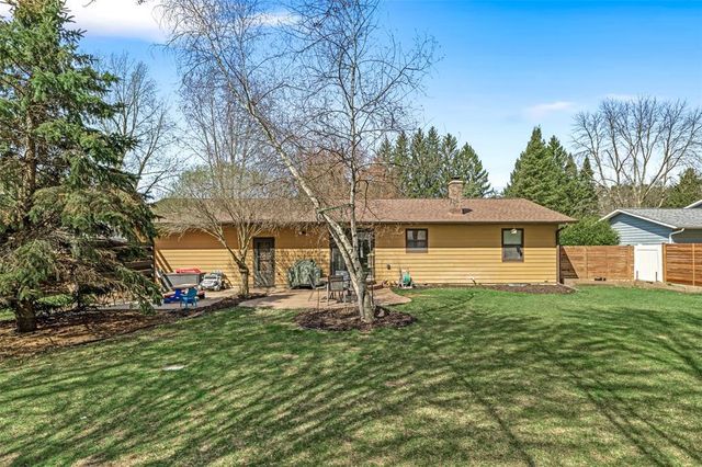 3445 Nimitz St, Eau Claire, WI 54701