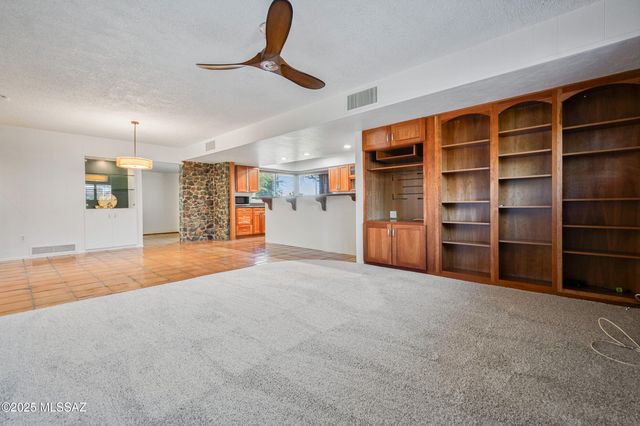 5720 E 7th Street, Tucson, AZ 85711