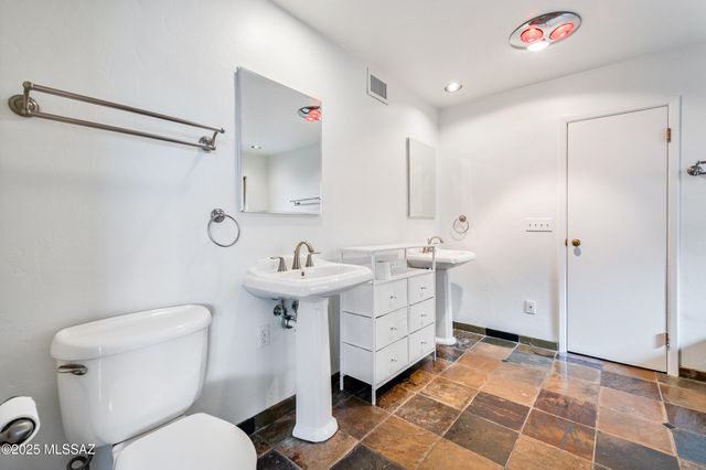 5720 E 7th Street, Tucson, AZ 85711