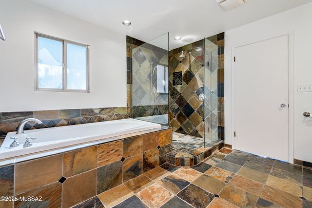 5720 E 7th Street, Tucson, AZ 85711