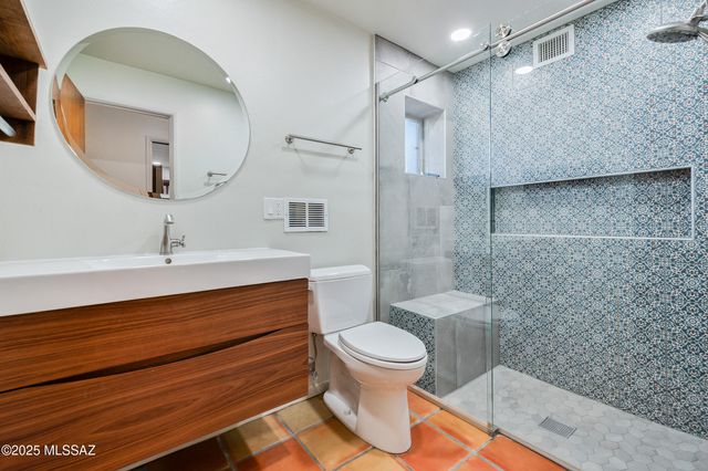 5720 E 7th Street, Tucson, AZ 85711