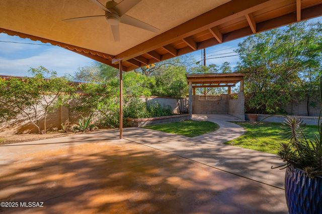 5720 E 7th Street, Tucson, AZ 85711
