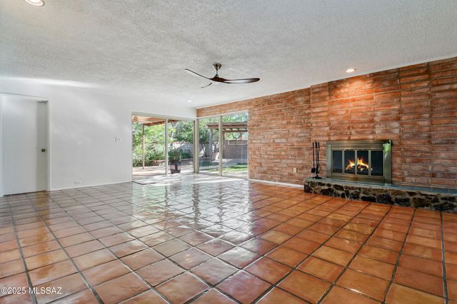 5720 E 7th Street, Tucson, AZ 85711