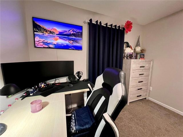 2513 NE Remington Court, Blue Springs, MO 64014