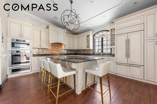 2309 E 65th Street, New York City, NY 11234