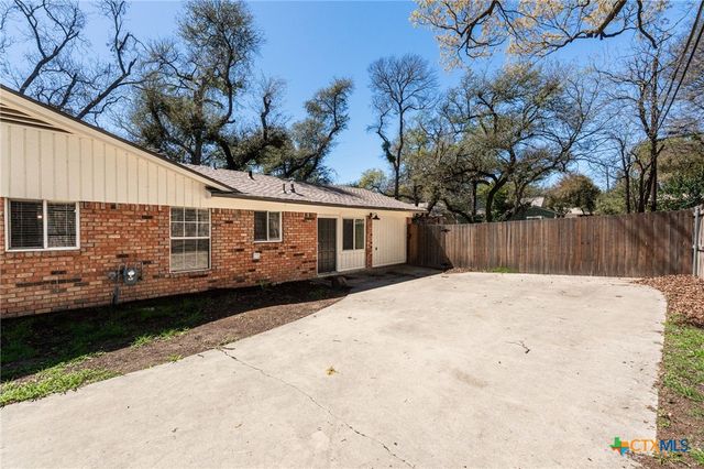 3106 Hickory Road, Temple, TX 76502