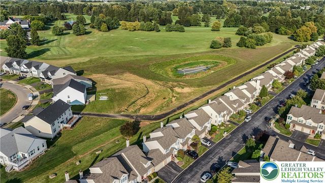 237 Ridings Circle, Macungie Boro, PA 18062
