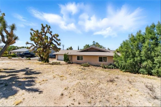 56620 Hidden Gold Drive, Yucca Valley, CA 92284