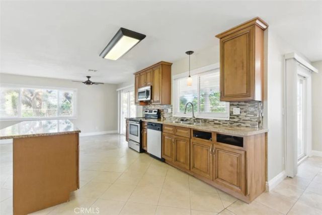 56620 Hidden Gold Drive, Yucca Valley, CA 92284