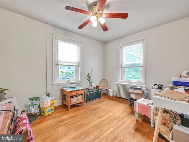 15 E ROSEVILLE RD, Lancaster, PA 17601