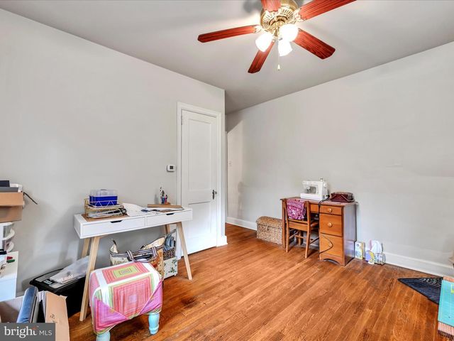 15 E ROSEVILLE RD, Lancaster, PA 17601