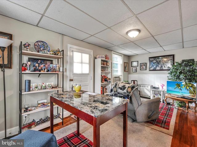 15 E ROSEVILLE RD, Lancaster, PA 17601