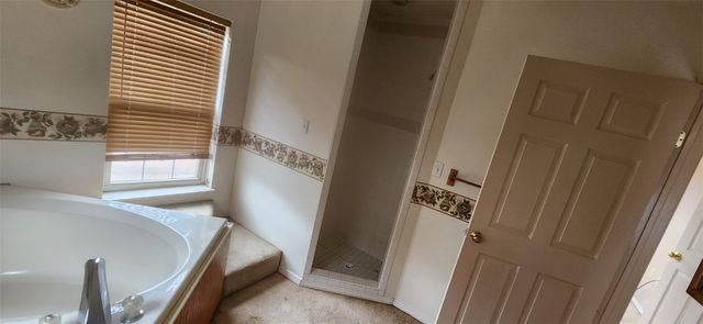 386 Pittsburgh Circle, Ellwood City, PA 16117