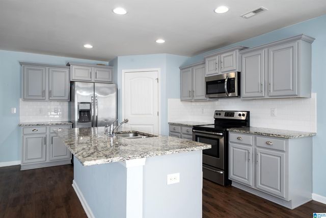 267 SARAH WAY, Kimberly, AL 35091