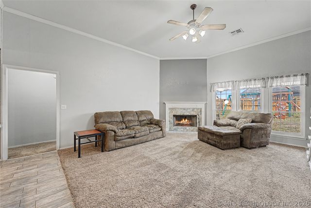 4347 S 200th Avenue E, Broken Arrow, OK 74014