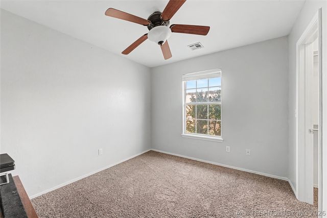 4347 S 200th Avenue E, Broken Arrow, OK 74014