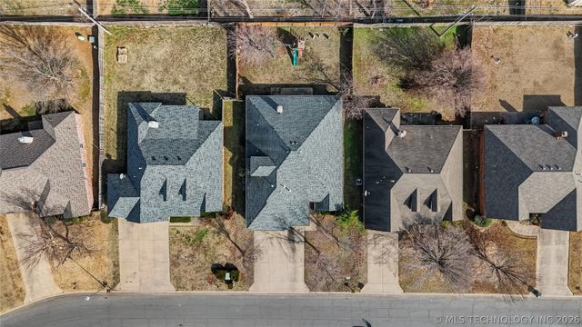 4347 S 200th Avenue E, Broken Arrow, OK 74014