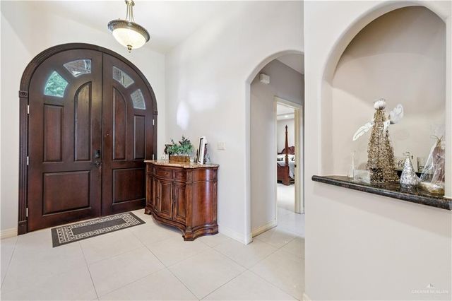 2005 E 28th Street, Mission, TX 78574