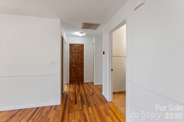 65 New Jersey Avenue, Asheville, NC 28806