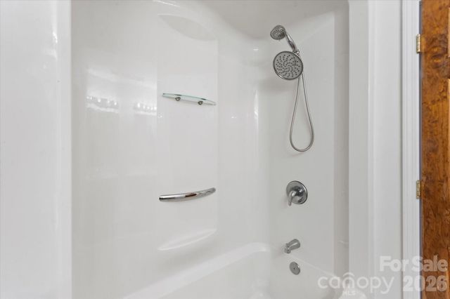 65 New Jersey Avenue, Asheville, NC 28806