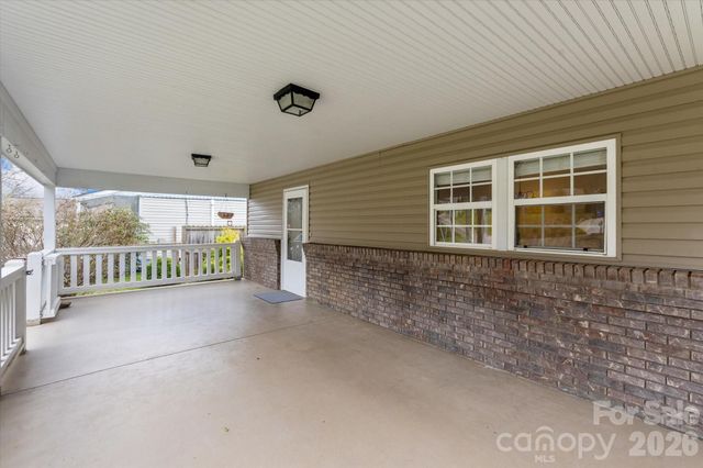 65 New Jersey Avenue, Asheville, NC 28806