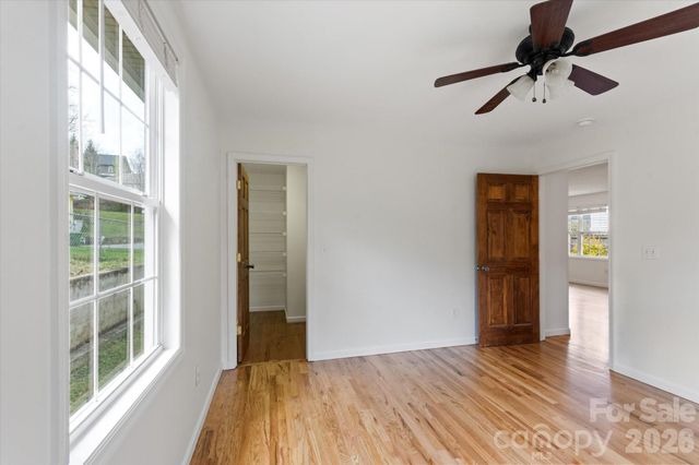 65 New Jersey Avenue, Asheville, NC 28806