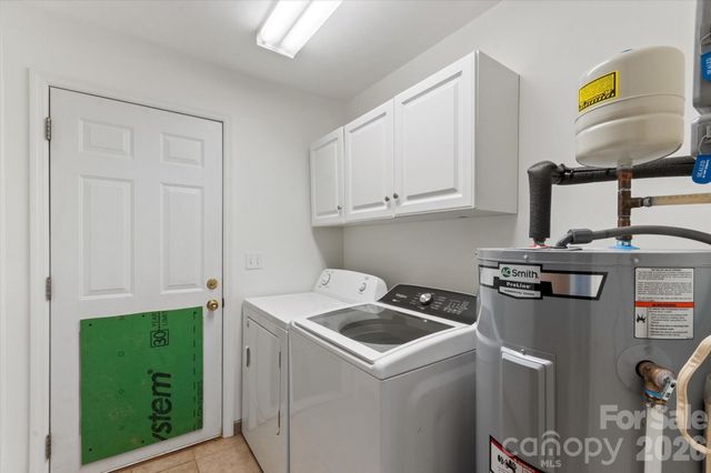 65 New Jersey Avenue, Asheville, NC 28806