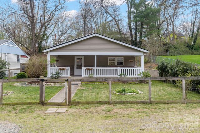 65 New Jersey Avenue, Asheville, NC 28806