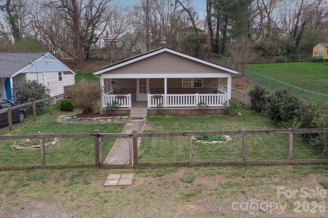 65 New Jersey Avenue, Asheville, NC 28806