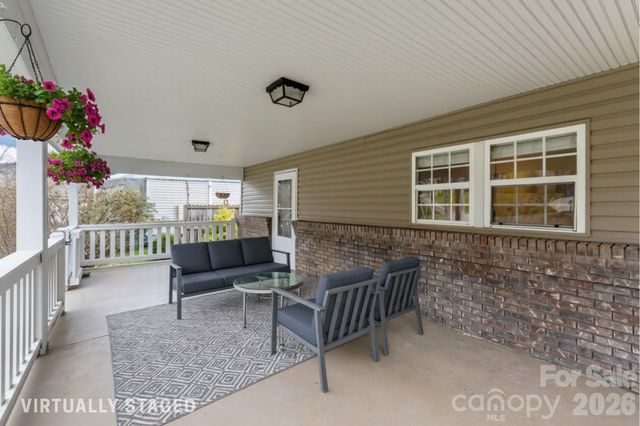 65 New Jersey Avenue, Asheville, NC 28806