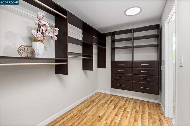 2115 Wilmington Dr, Walnut Creek, CA 94596