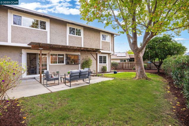 2115 Wilmington Dr, Walnut Creek, CA 94596