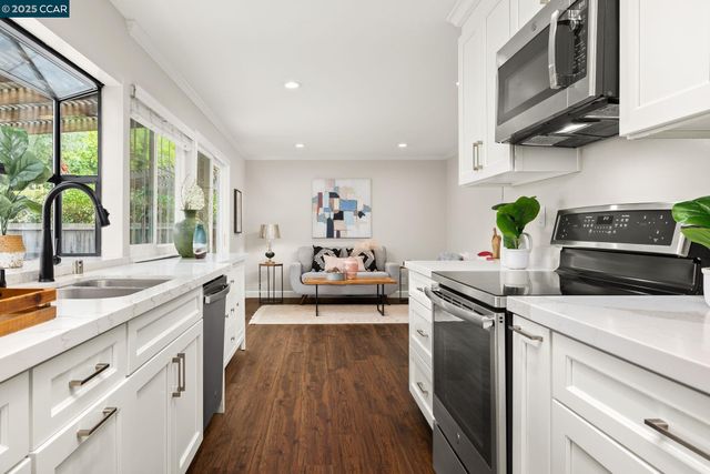 2115 Wilmington Dr, Walnut Creek, CA 94596