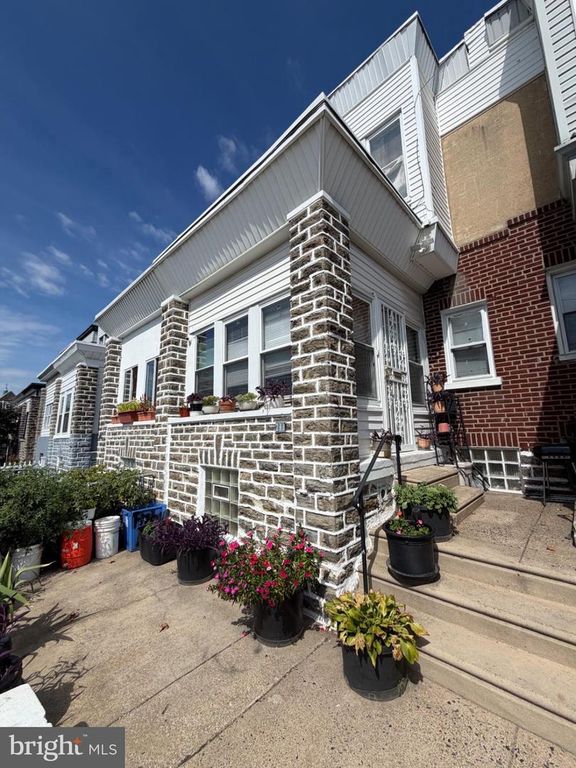 211 E FISHER AVE, Philadelphia, PA 19120