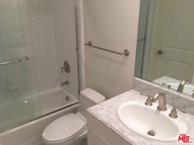 1050 S HOLT Avenue 404, Los Angeles, CA 90035