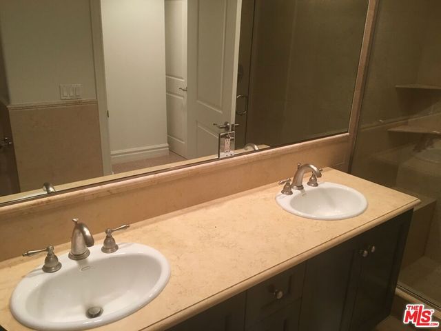 1050 S HOLT Avenue 404, Los Angeles, CA 90035