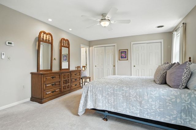 260 Franklin St 6, Braintree, MA 02184