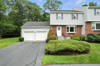 260 Franklin St 6, Braintree, MA 02184
