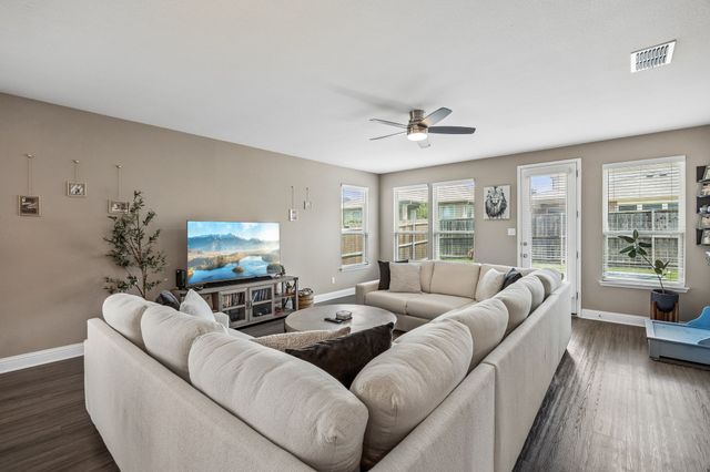 636 Fox View Drive, Fort Worth, TX 76131