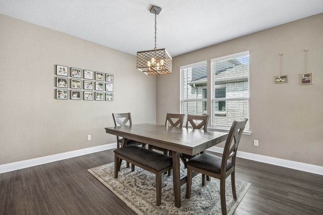 636 Fox View Drive, Fort Worth, TX 76131