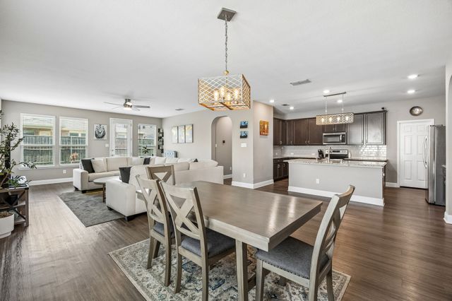 636 Fox View Drive, Fort Worth, TX 76131