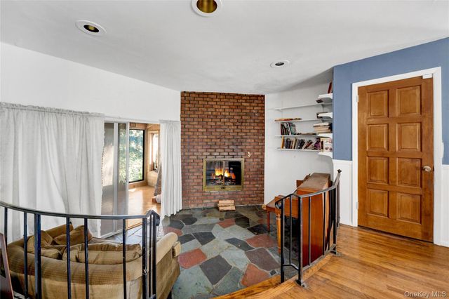 38 Stockbridge Road, Yonkers, NY 10710