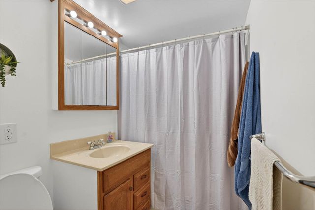 2750 Hamstead Way, Summit Twp, MI 49201